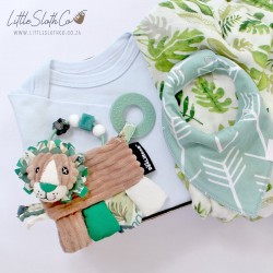 A charming baby boy gift box set.